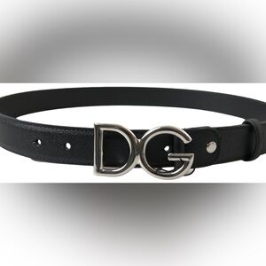 Dolce and gabbana black and silver belt size PZ 5 holes. Brand new with tags
